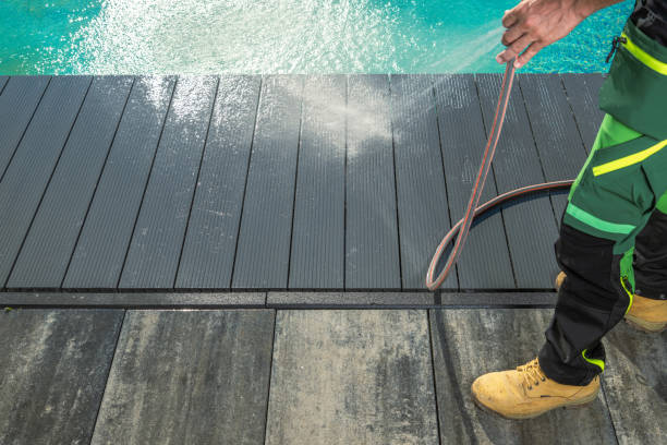 Best Roof Pressure Washing  in On Top Of The World Designated Place, FL