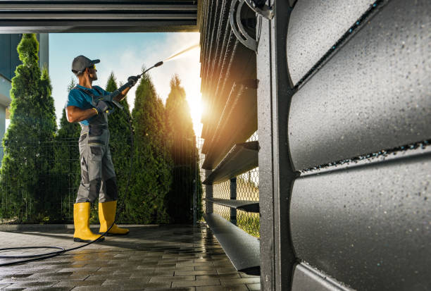Best Commercial Pressure Washing  in On Top Of The World Designated Place, FL